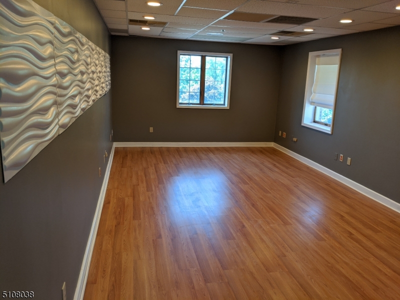 martinsville - Commercial Sale