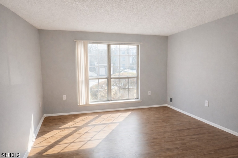 Society Hill III - Residential Lease