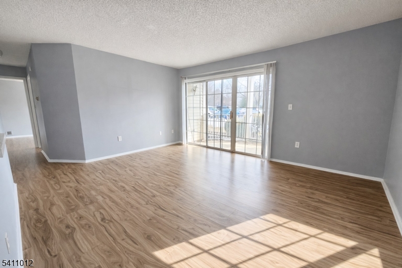 Society Hill III - Residential Lease