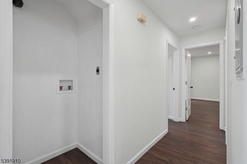 Mountainview Manor - Residential