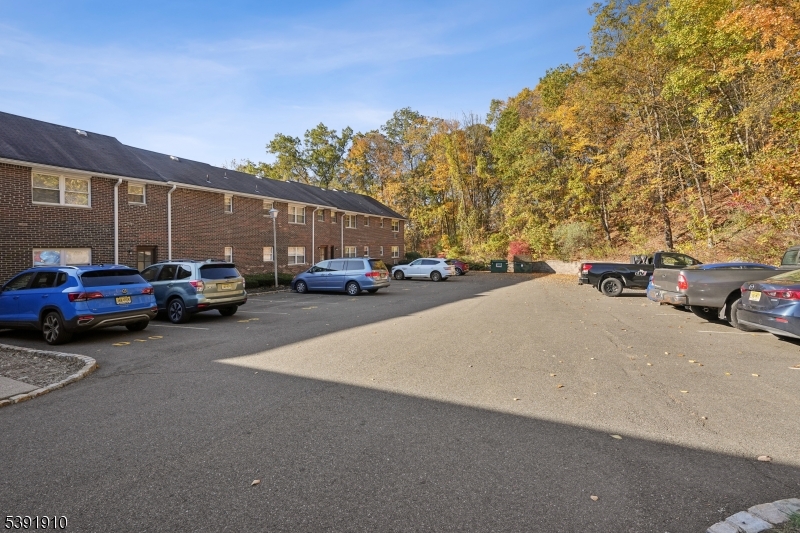 Mountainview Manor - Residential