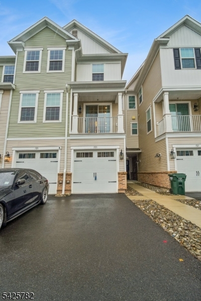 Crossings at Dunellen - Residential