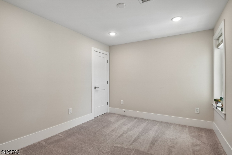 Crossings at Dunellen - Residential