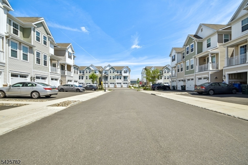 Crossings at Dunellen - Residential