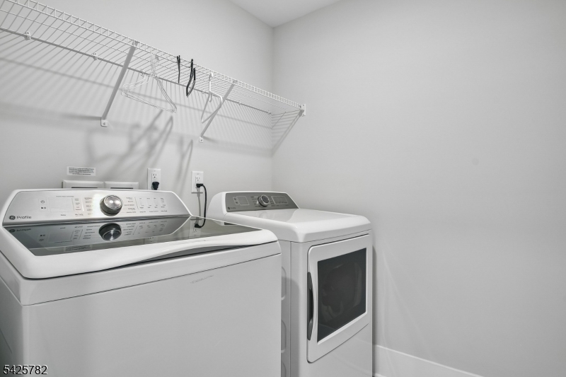 Crossings at Dunellen - Residential