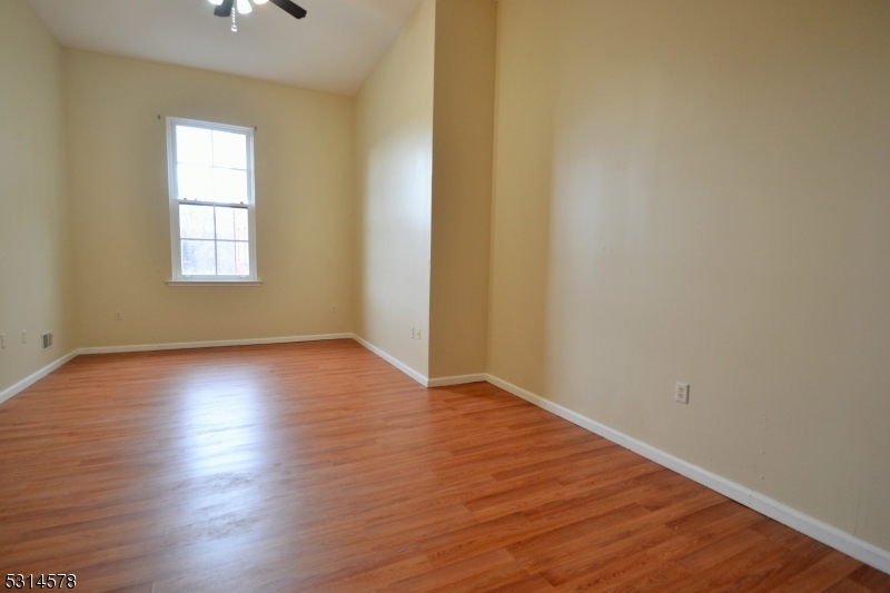 Great Falls Historical Dist - Commercial Sale