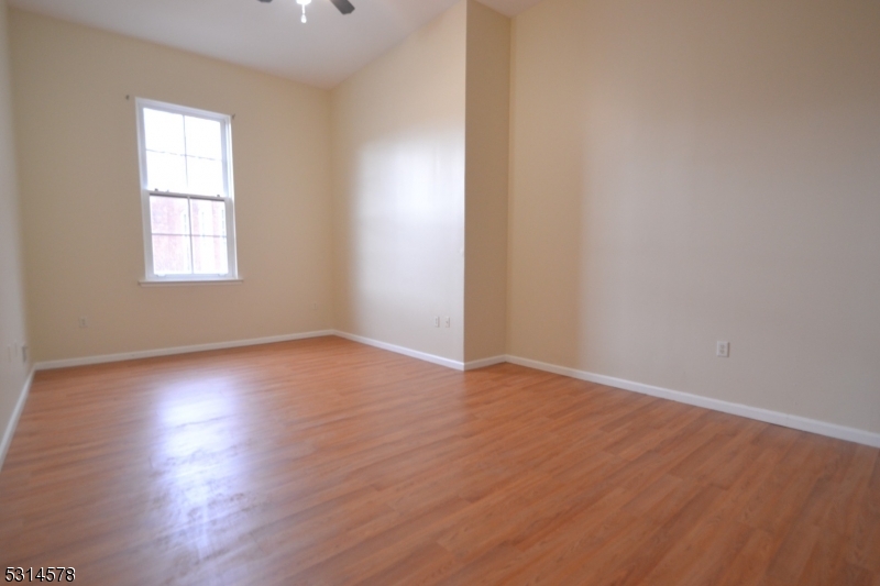 Great Falls Historical Dist - Commercial Sale