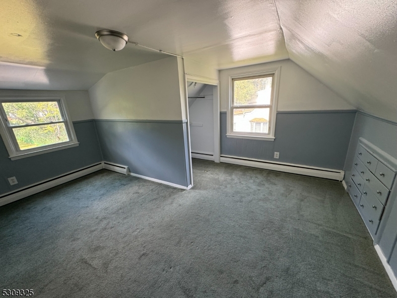 Valley - Residential