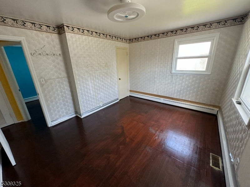 Valley - Residential