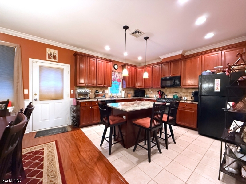 CHERRY RIDGE - Residential