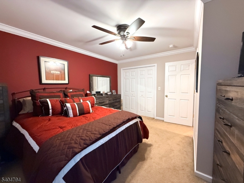 CHERRY RIDGE - Residential