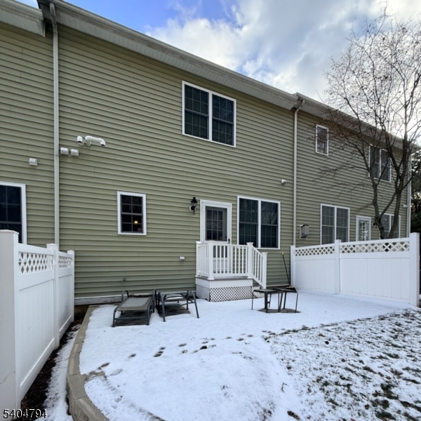 CHERRY RIDGE - Residential