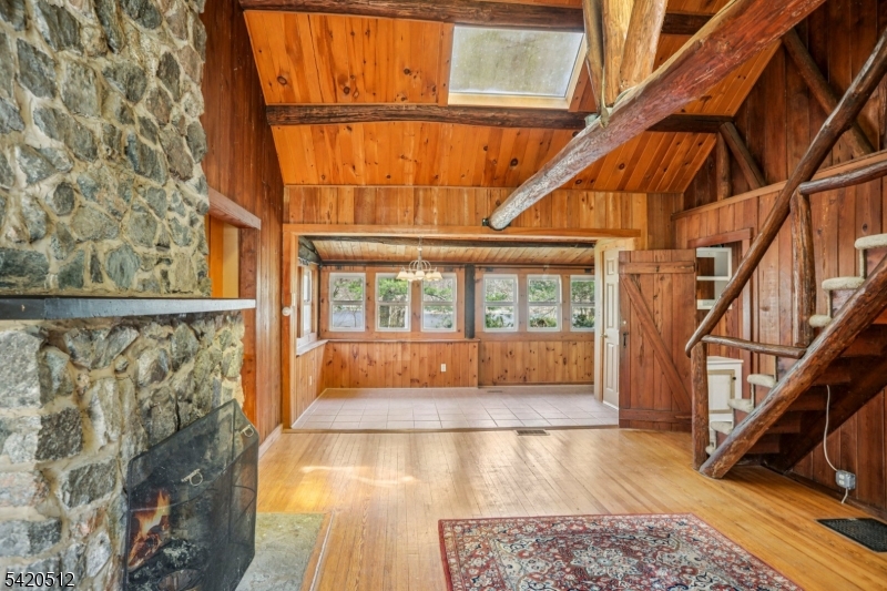 Cupsaw Lake - Residential