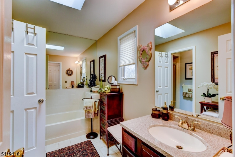 Crystal Woods - Residential