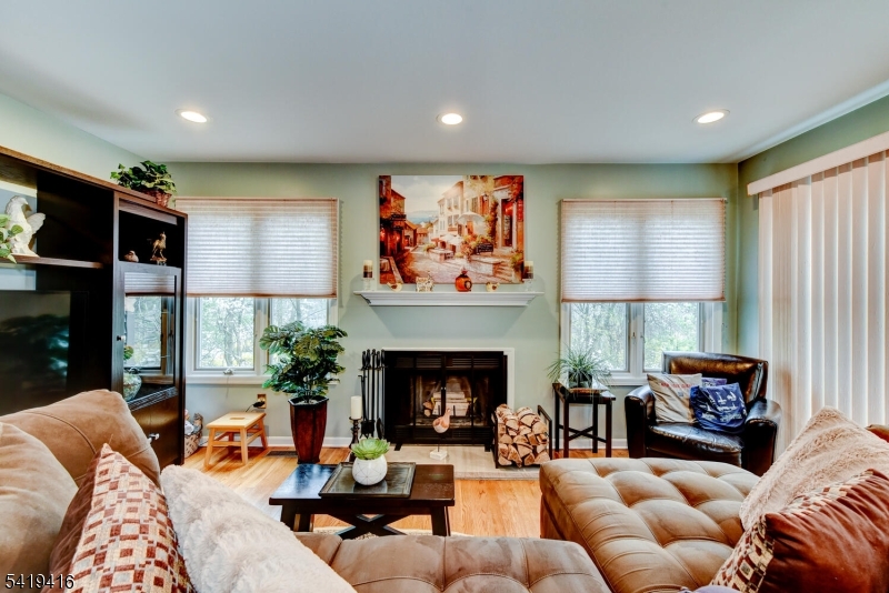 Crystal Woods - Residential