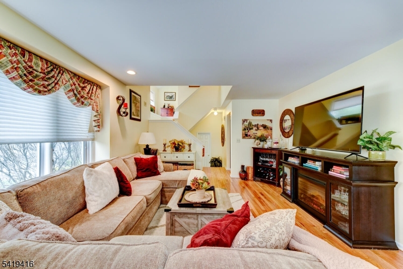 Crystal Woods - Residential