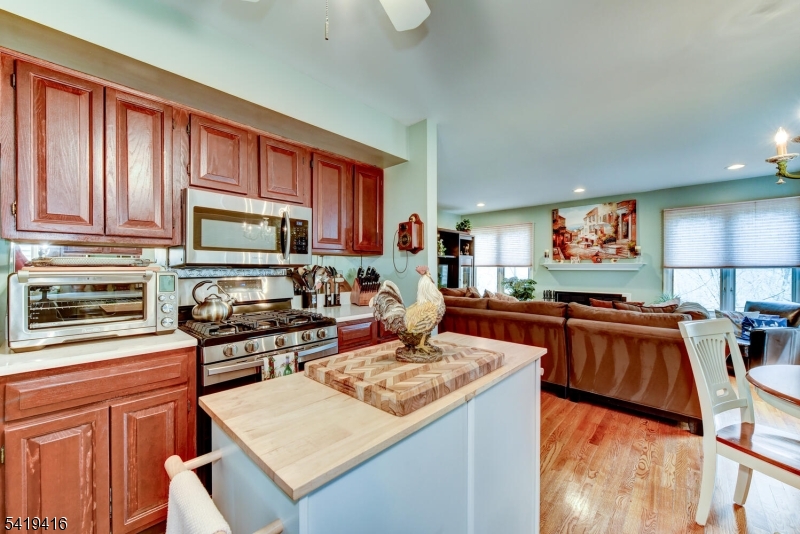 Crystal Woods - Residential