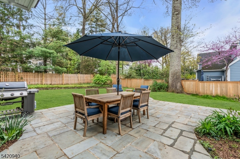 Manor Section - Residential