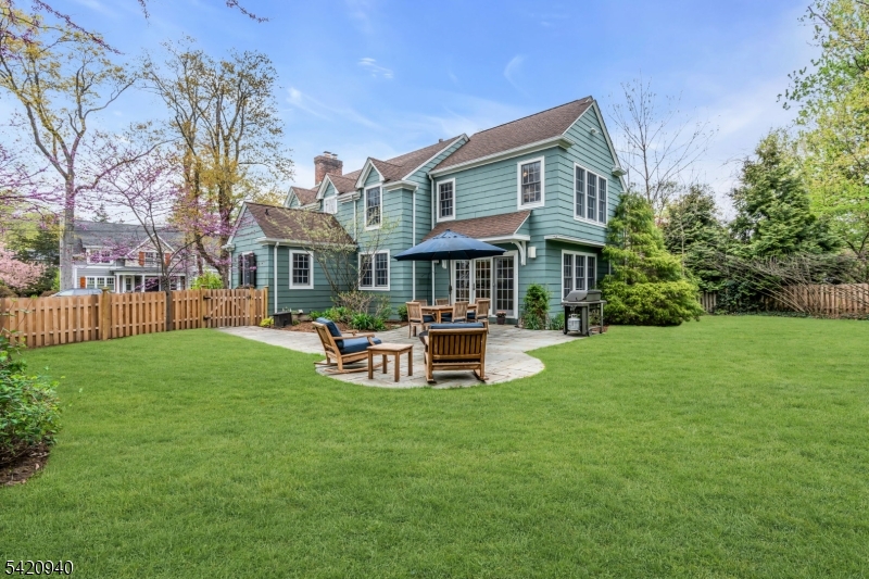 Manor Section - Residential