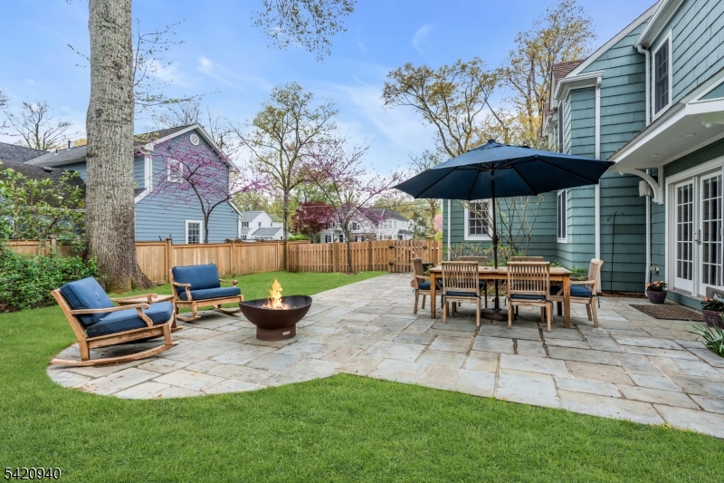 Manor Section - Residential