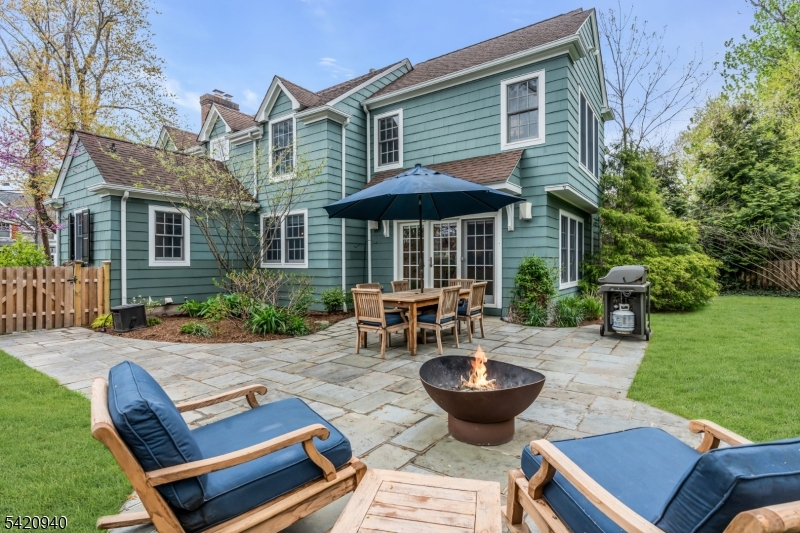 Manor Section - Residential