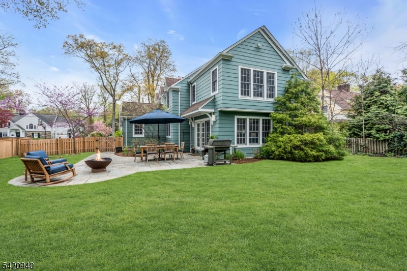 Manor Section - Residential