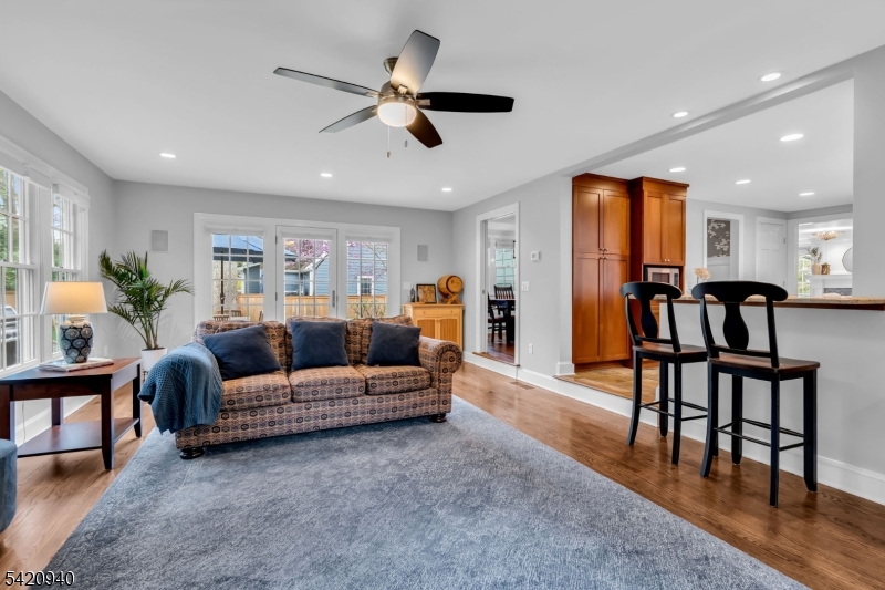 Manor Section - Residential