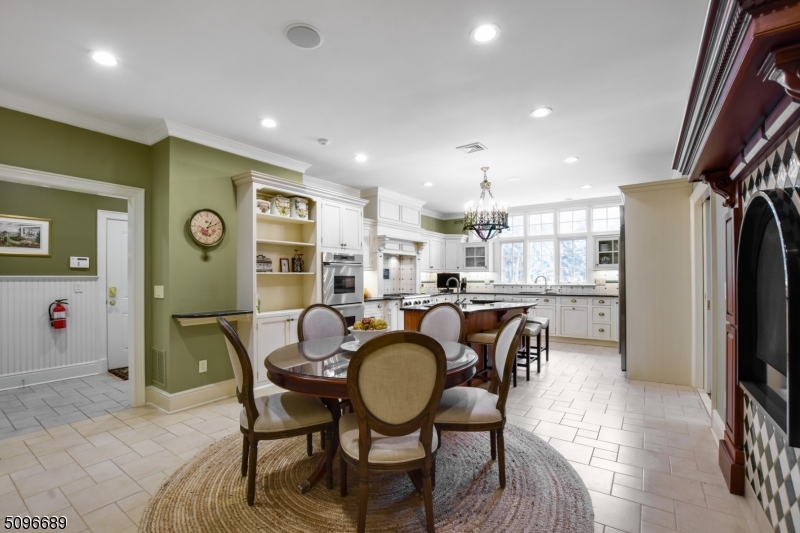 BROOKLAKE - Residential