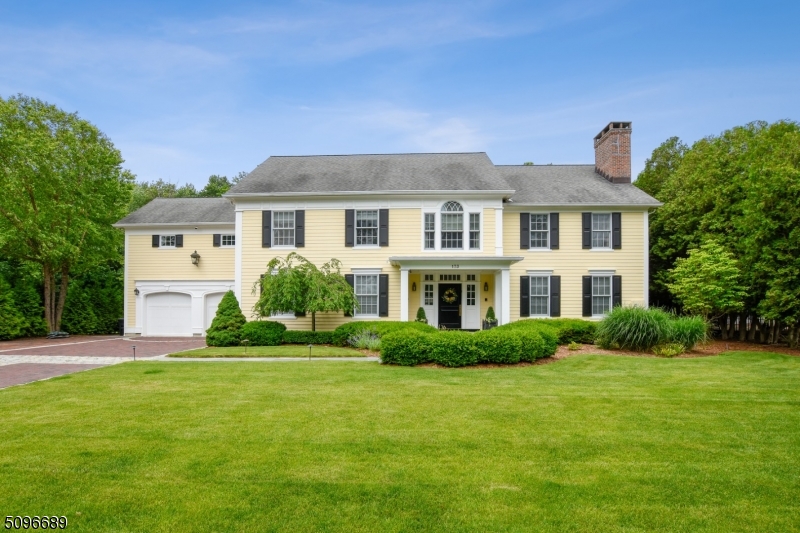 BROOKLAKE - Residential