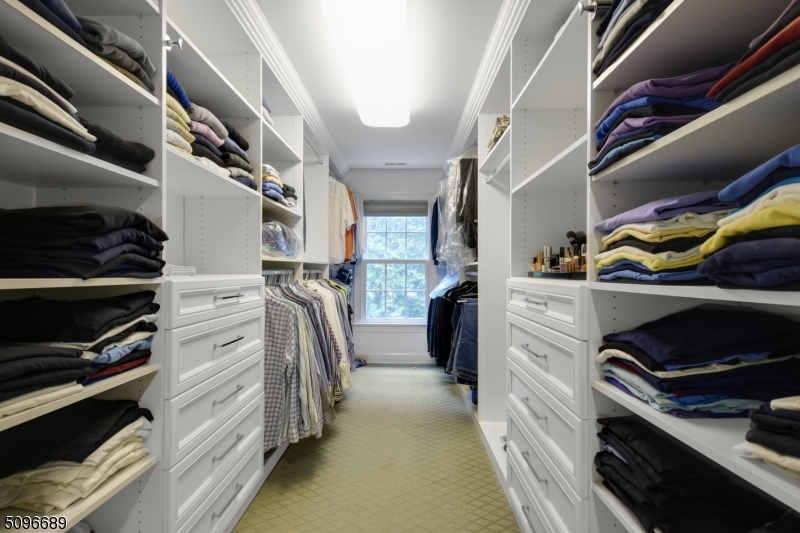 BROOKLAKE - Residential