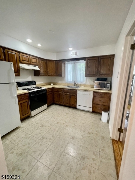 Mendham Commons - Residential