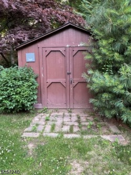 Rainbow Lakes - Residential