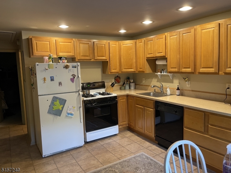 Rainbow Lakes - Residential