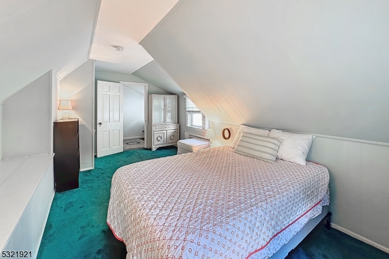 Lake Hiawatha - Residential