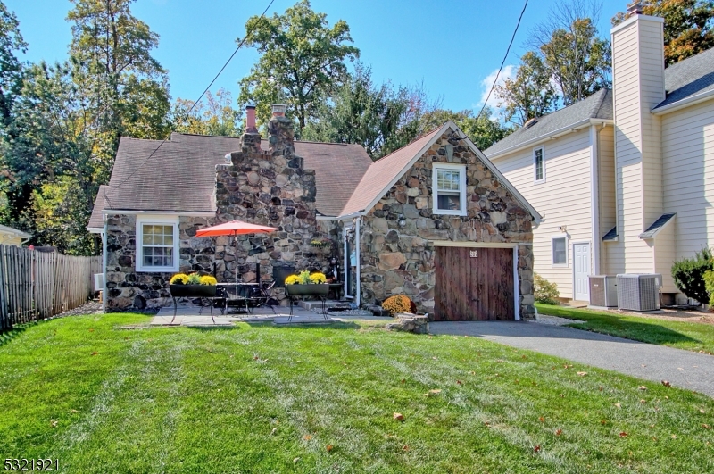 Lake Hiawatha - Residential