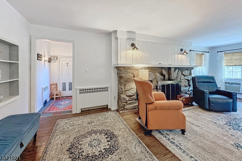 Lake Hiawatha - Residential