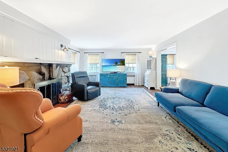 Lake Hiawatha - Residential