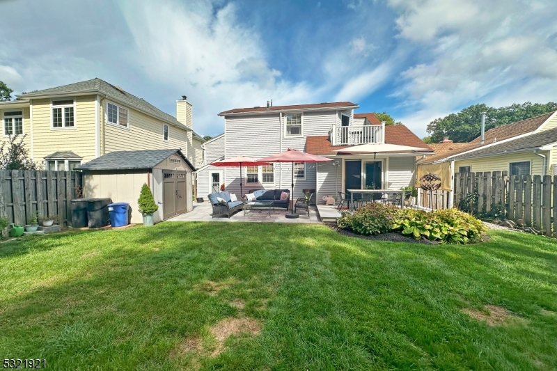 Lake Hiawatha - Residential