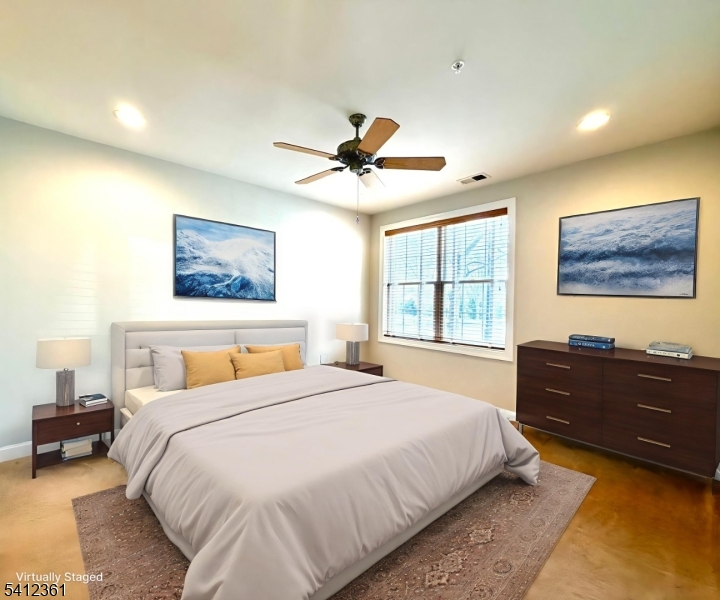 Four Seasons - Residential