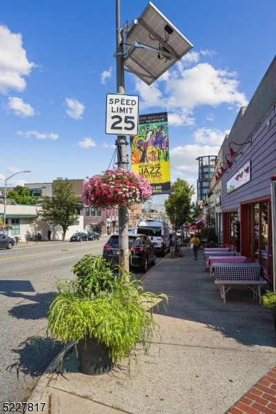 ESTATE SECTION - Residential