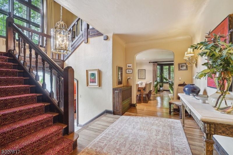 ESTATE SECTION - Residential