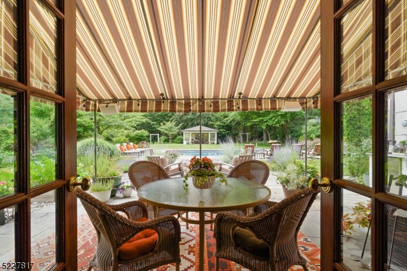 ESTATE SECTION - Residential