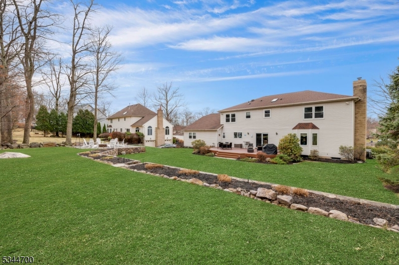 6 Cambridge Dr