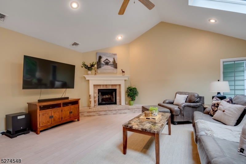 Valley - Residential