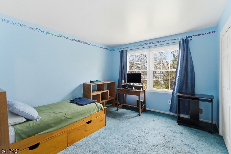 Crestmont Hills - Residential