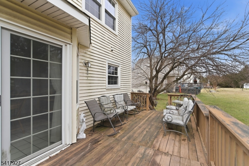 Crestmont Hills - Residential