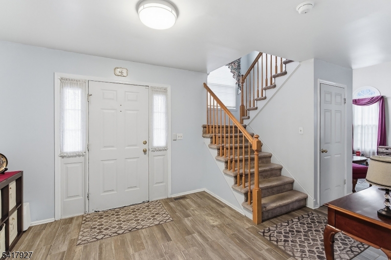 Crestmont Hills - Residential