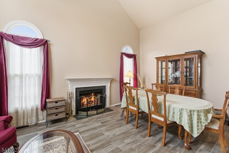 Crestmont Hills - Residential