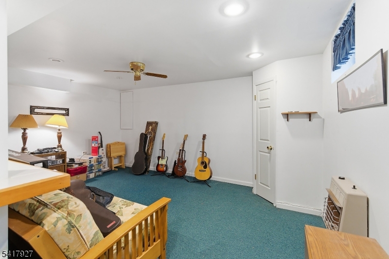 Crestmont Hills - Residential