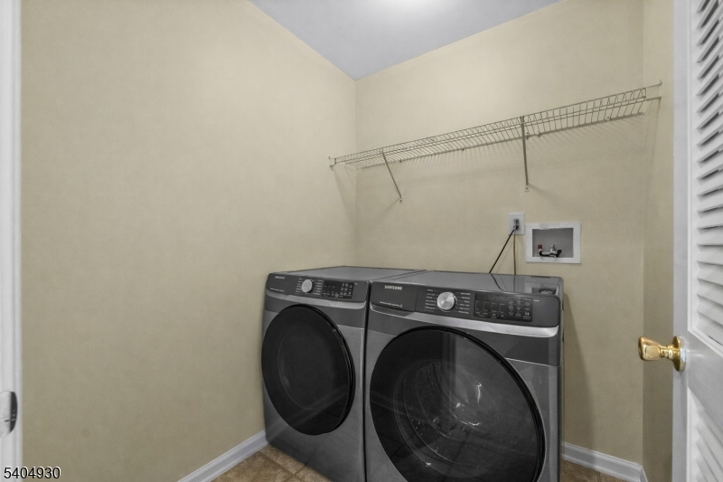 Montgomery Hills - Residential Lease